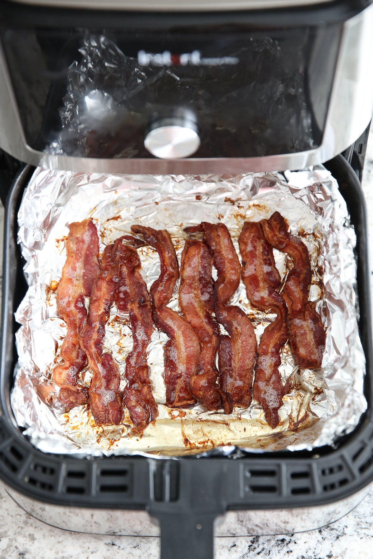 Crispy bacon in an air fryer