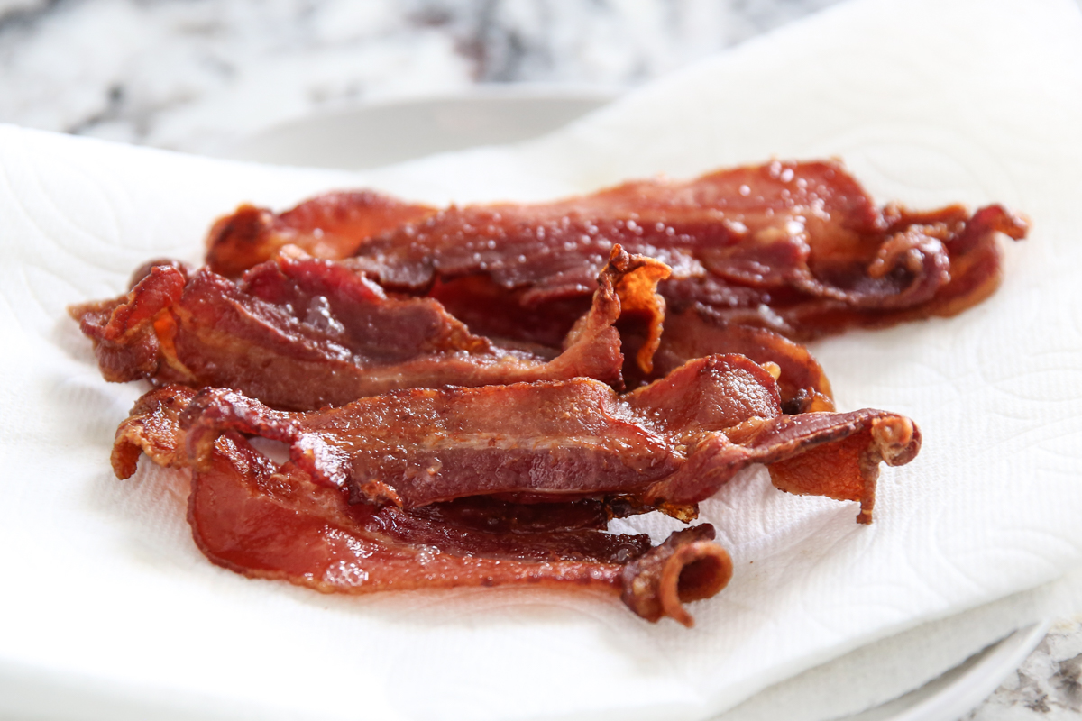 cooked bacon