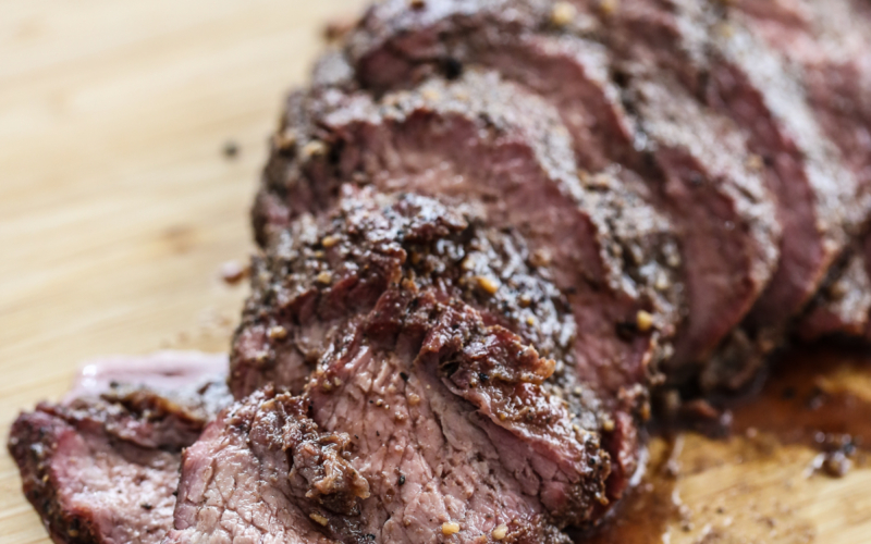 sliced tri tip steak